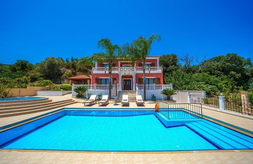 Polemarchi Villa | Discover Iro Royal Villa in Polemárchi, Crete with Pool