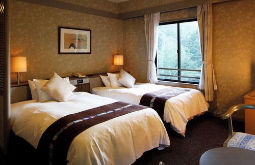 Yunishigawa Onsen House | Experience Irodoriyukashiki Hana to Hana: Guest Rated 9/10