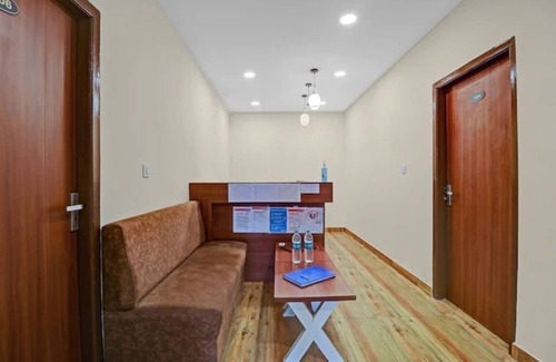 Phase 2 Hotel | Family-Friendly iROOMZ Sri Udupi Park Suites in PMC