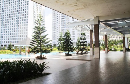 Tagaytay Apartment | Stunning IRPM WIND Studio with Taal Lake Views & Amenities