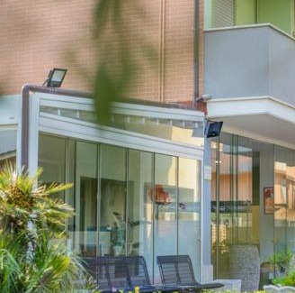 Isola Sacra Apartment | Convenient Isa Residence Near Fiumicino Airport