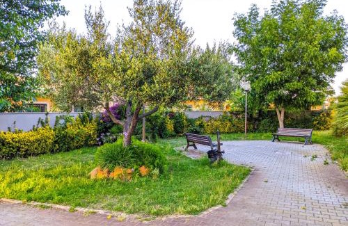Isola Sacra Apartment | Convenient Isa Residence Near Fiumicino Airport