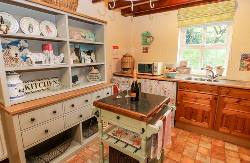 Allendale Cottage | Discover ISAACS COTTAGE: Pet-Friendly Retreat in Allendale