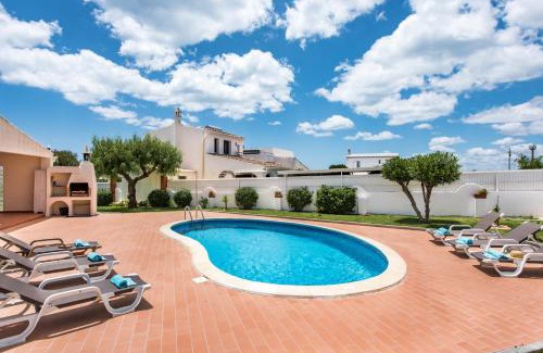 Castelo Villa | Villa Isabel: Oceanfront Retreat with Pool & High Ratings