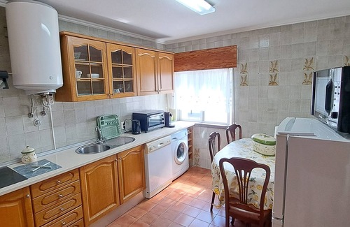 Algueirao - Mem Martins Apartment | Isabel Dream V: Cozy Apartment Near Sintra and Railway