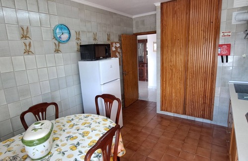Algueirao - Mem Martins Apartment | Isabel Dream V: Cozy Apartment Near Sintra and Railway