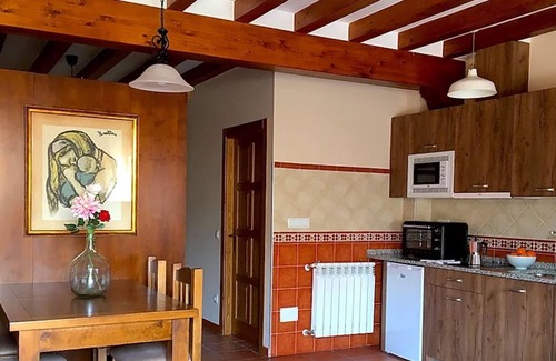 Corral de Ayllon Apartment | Isabel's Rosales - Cozy Double Studio with Kitchen Access