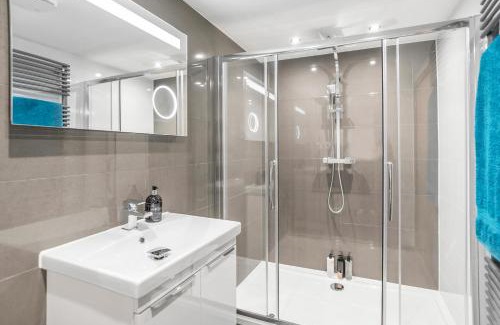 Marsham Apartment | Isabel's Wing: Family-Friendly 2-Bedroom Getaway