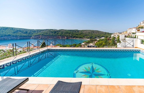 L'Escala Villa | Isabelle: Villa with Private Pool & Ocean View in Cala Montgó