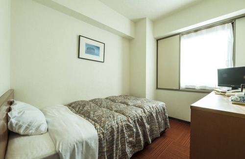 Isahaya Hotel | Comfortable Stay at Isahaya Terminal Hotel with Breakfast