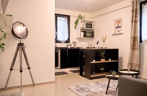 Deuil-la-Barre Apartment | Cozy Isak House with Child-Friendly Garden Retreat