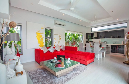 Ban Saiyuan Villa | Villa Isawan: Oceanfront Escape with Private Pool & Spa