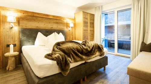 Ischgl Apartment | Discover Ischgl Chaleo: 4-Star Stay with Top Reviews