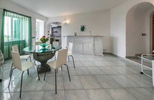 Ischia Porto House | Ischia Dream Visions: Cozy Oceanfront Apartment with Pool