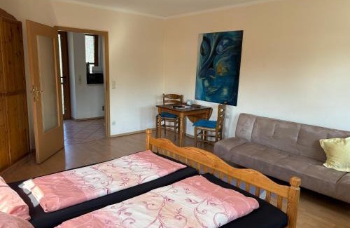 Iselersheim Apartment | Enjoy a Cozy Stay at Iseler Mühle with Hot Tub & Breakfast