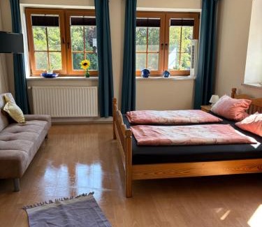 Iselersheim Apartment | Enjoy a Cozy Stay at Iseler Mühle with Hot Tub & Breakfast