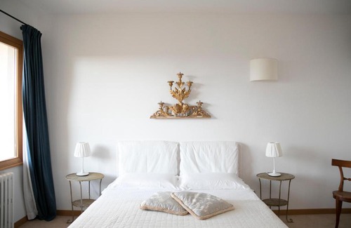 Sulzano Apartment | Discover IseoLakeRental - Casa Stella d'Acqua, 4-Star Retreat
