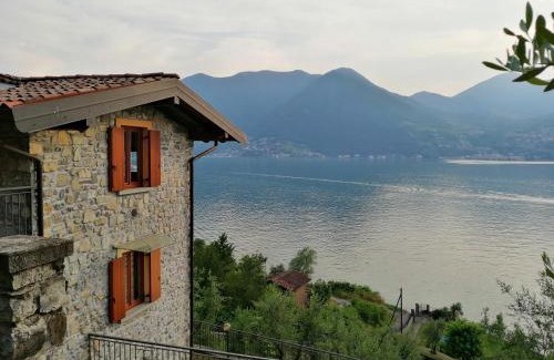 Siviano Apartment | Experience IseoLakeRental - La Stallina with Ocean Views