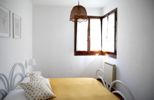 Zorzino Villa | Pet-Friendly Retreat at IseoLakeRental - Villa Flavia