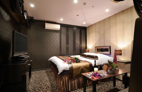 Nishi Ward Hotel | Adults Only Retreat at Ishidu Hotel Blanc Chapel