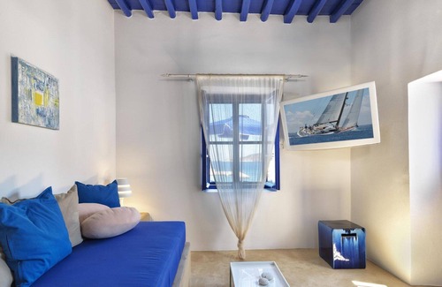 Kimolos Villa | ISholidays Kimolos Psathi Blue Beta