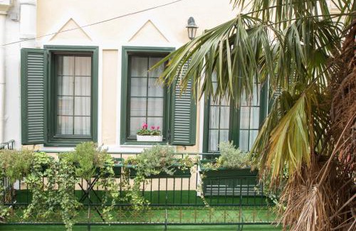 Xanthi Apartment | Isidorou Suite Xanthi: Guest Rated 9.8 in Comfort