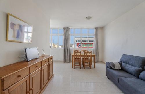 San Isidro Apartment | Isla 5: Family-Friendly Retreat for Memorable Getaways