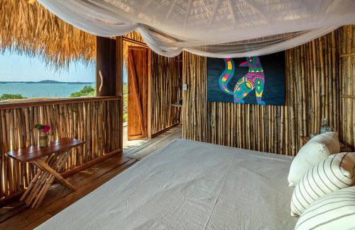 Villa de Tututepec de Melchor Ocampo House | Isla del Gallo Eco Hotel