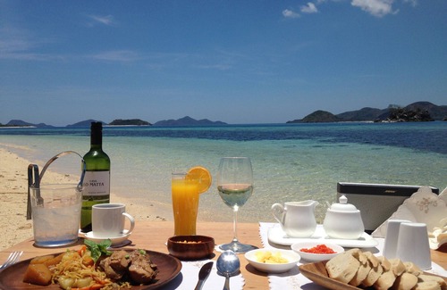 El Nido RV Rental | Scenic Isla Expeditions: Family-Friendly Ocean View Retreat