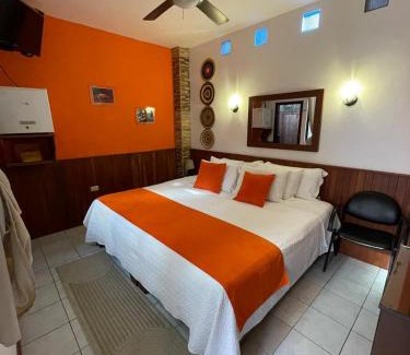 Puerto Villamil Hotel | Isla Sol Boutique