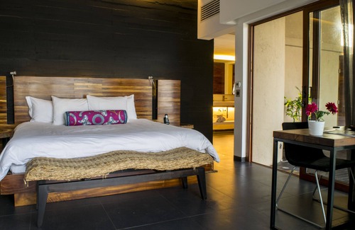 Tuxpan Hotel | Escape to Isla Tajín Beach & River Resort with Ocean Views