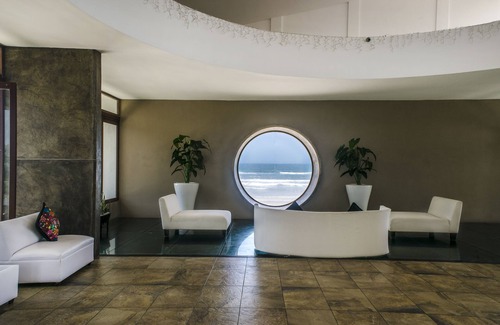 Tuxpan Hotel | Escape to Isla Tajín Beach & River Resort with Ocean Views