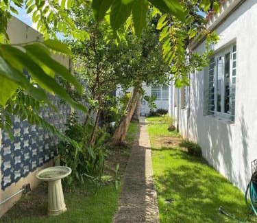 Isla Verde House | Beachside Guest House: Family-Friendly Stay in Isla Verde