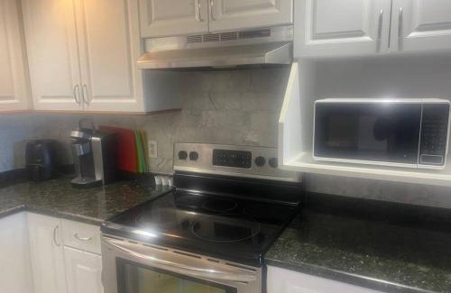 Fort Pierce Apartment | Relaxing Island Beach Villa with Private Pool and Ocean View