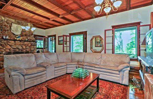 Sand Creek House | Island Cottage on Evans Lake: Perfect for Boating Adventures