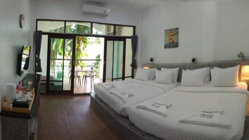 Koh Tao Hotel | Island Dive Club: Oceanfront Retreat with Spa & Dining