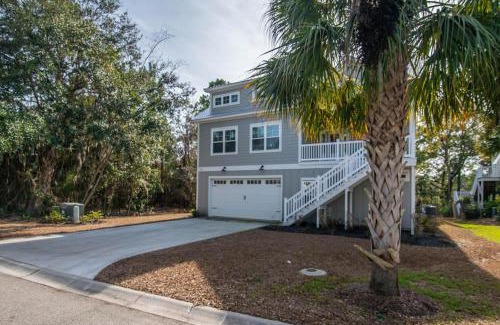 Pawleys Island House | Unwind in Pawleys Island: Family-Friendly Island Escape