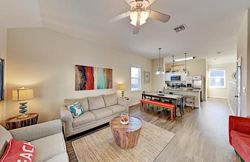 Corpus Christi House | Island Escape: Pet-Friendly Retreat with Pool & High Rating