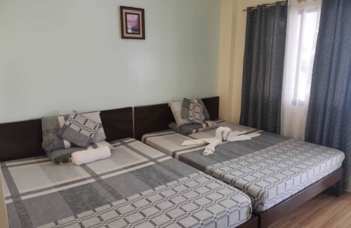 Oslob Hotel | Beachfront Bangcogon Resort with Dining & Family Amenities