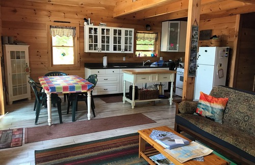 Belgrade Cottage | Unforgettable Island Getaway at Great Pond with Views