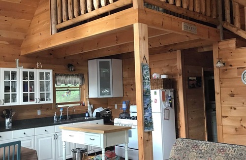 Belgrade Cottage | Unforgettable Island Getaway at Great Pond with Views