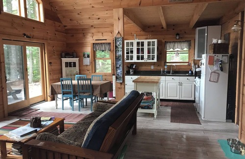Belgrade Cottage | Unforgettable Island Getaway at Great Pond with Views