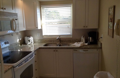Siesta Key Villa | Beachfront Island House Resort with Pool & Ocean Views