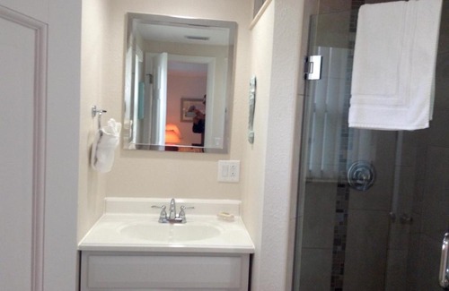 Siesta Key Villa | Island House Beach Resort: Family-Friendly with Pool Access