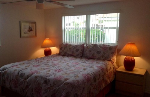 Siesta Key Villa | Island House Beach Resort: Family-Friendly with Pool Access