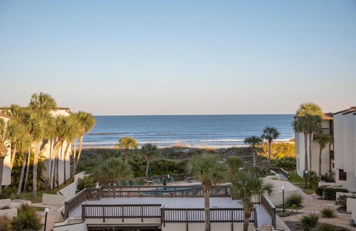 Butler Beach Apartment | Ocean View Island House E 225: Pool, Tennis & High Ratings