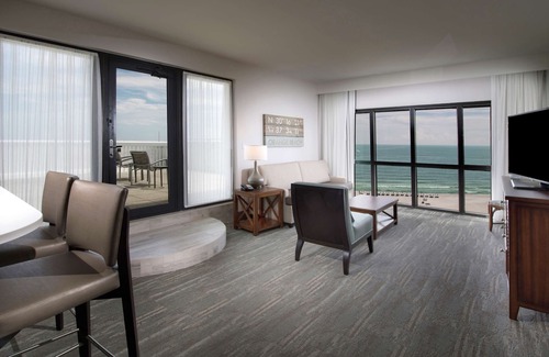 Orange Beach Hotel | Ocean View Retreat at Island House Hotel Orange Beach