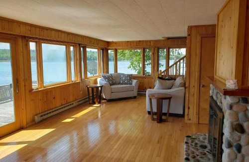 Hancock House | Island House: Pet-Friendly Retreat for Family Adventures