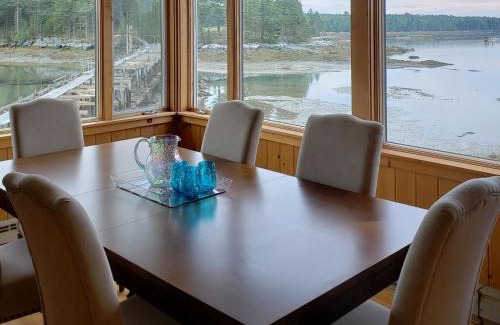Hancock House | Island House: Pet-Friendly Retreat for Family Adventures