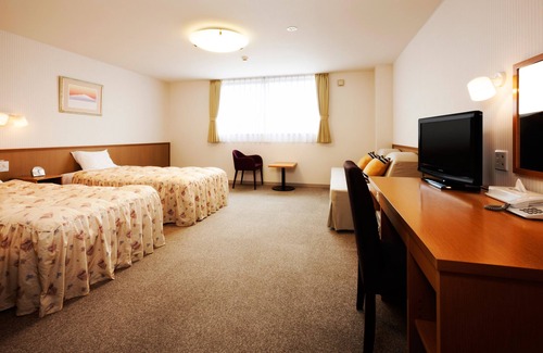 Rishiri-gun Hotel | Discover Island Inn Rishiri: Family-Friendly Getaway